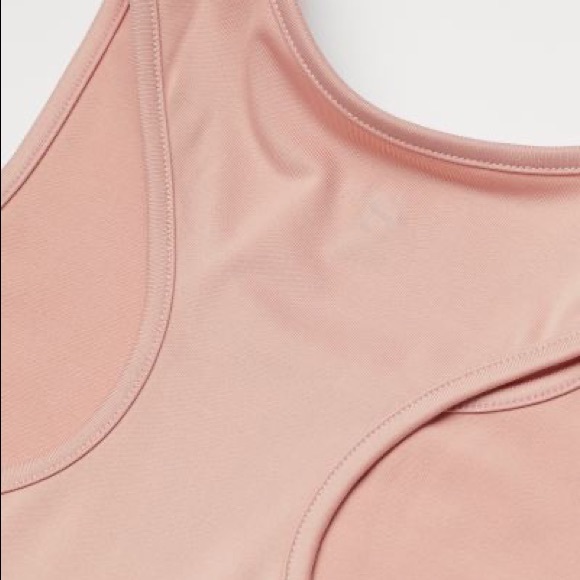 NWOT - H&M Sport Peplum Tank Top - Picture 2 of 2